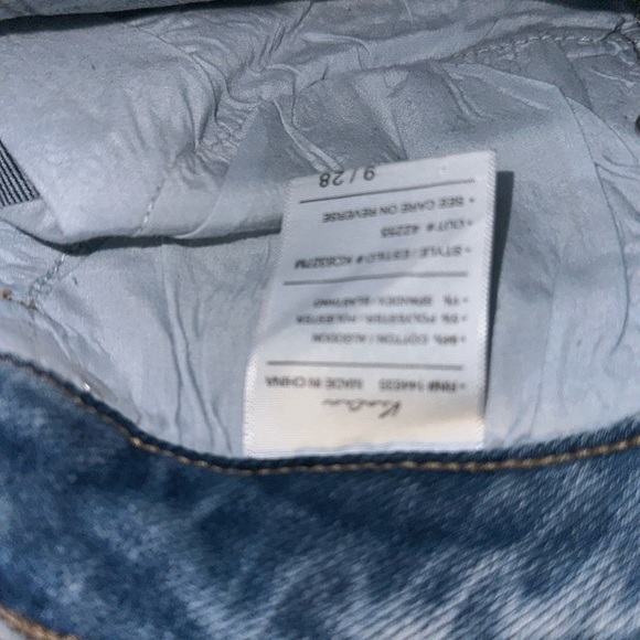 Like New KanCan Distressed Button Fly Flare Leg Jeans Bell Bottoms - Picture 15 of 16